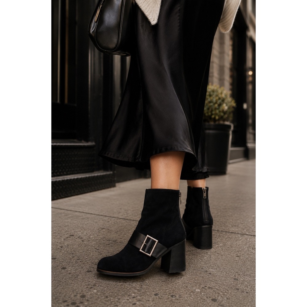 Korks Denoon Black Suede Leather‎ Buckle Moto Ankle Boots Block Heel Women's 10